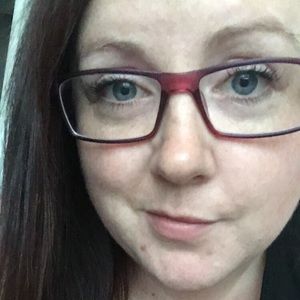 Meet your Posher, Shari-lynn